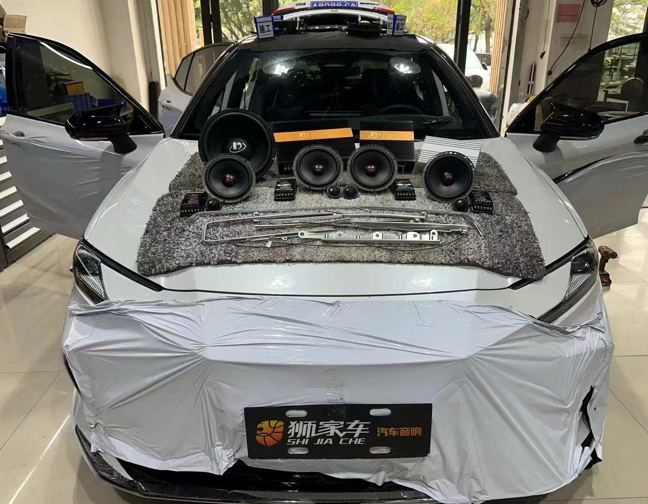 湛江汽车音响车型方案中的隔音和DSP设备